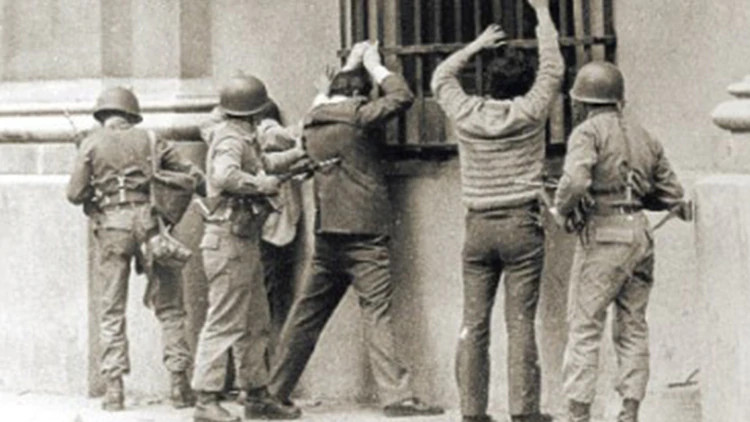 No queremos otros “salvadores de la Patria”