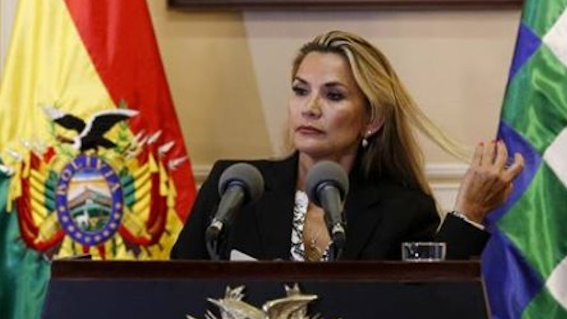 Gobierno de Añez sale en defensa de la Banca, contra ley de ampliación de diferimiento de créditos