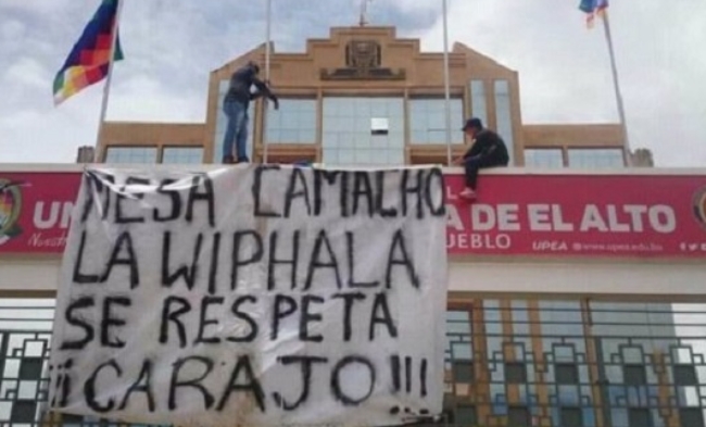 La bandera ofendida
