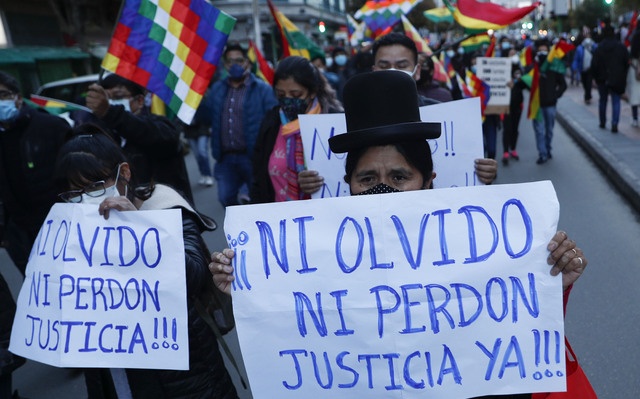 Los colonialistas de siempre