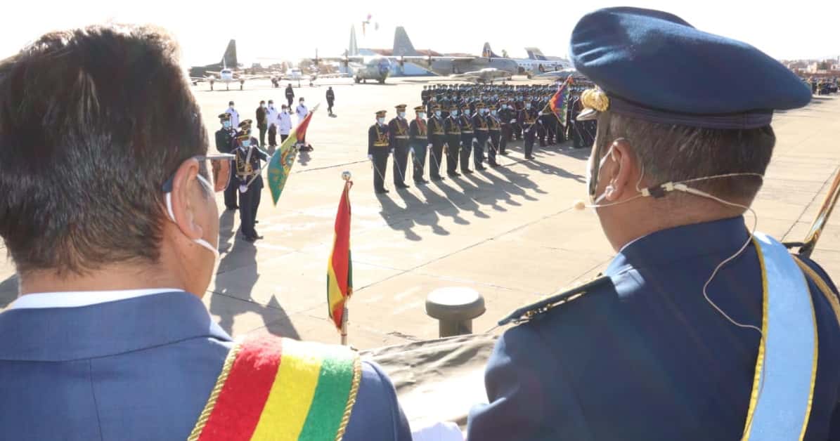 Arce advierte a militares “no prestarse a aventuras” de los conspiradores