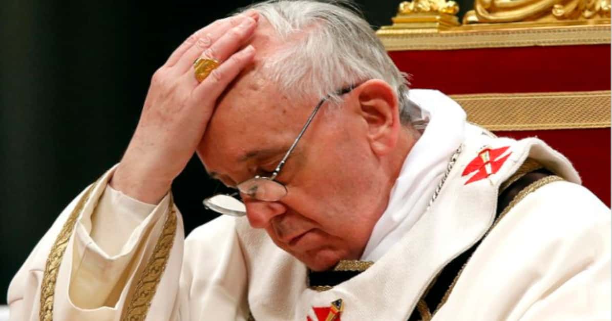 Papa Francisco reconoce negligencia y promete reparar daño por pederastia