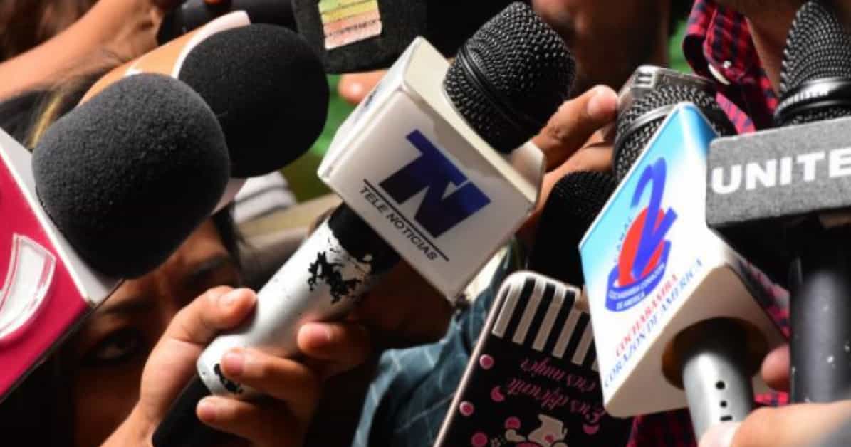 Medios, entre la especulación y la mentira
