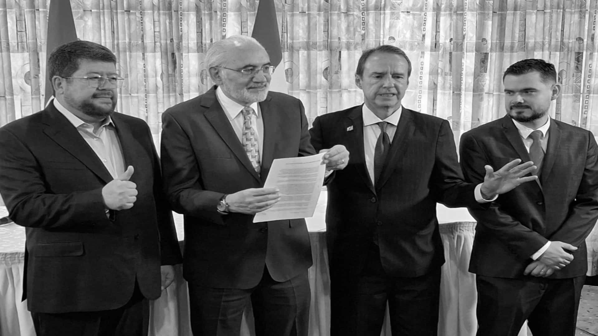 La unidad de poxipol